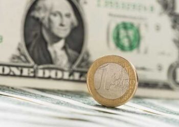 EUR/USD Price Forecast – Euro Tests Uptrend Line