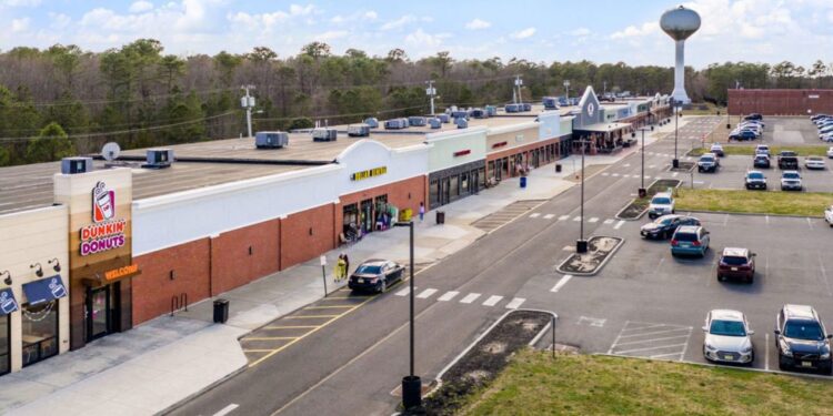 Vantage Real Estate Services brokers retail leases at Smithville Square – NJBIZ