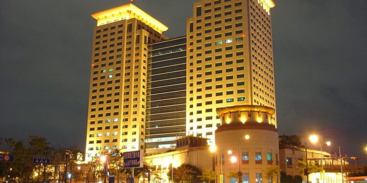 Taiwan FSC Penalises 12 Futures Brokers Over Oil Trades