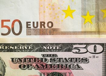 EUR/USD targets the 1.1664 August low – Commerzbank