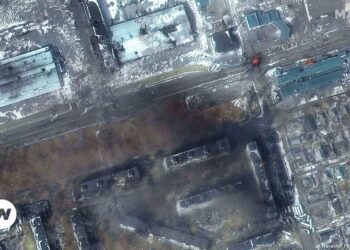Ukraine: Satellite images show infrastructure damage in Mariupol — as it happened | News | DW