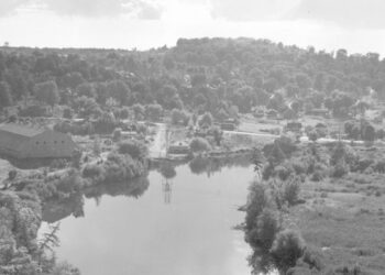 It’s Wayback Wednesday!: The old arena | Sponsored by Jamie Lockwood, broker/owner of Sutton Group Muskoka Realty