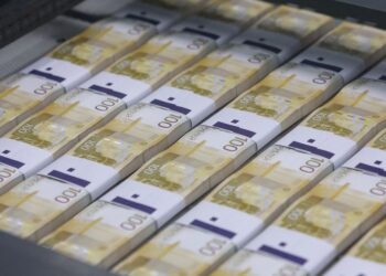 Russian rouble dives to over 2-week lows as tax period ends