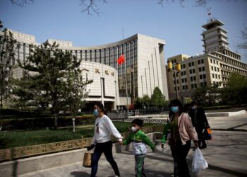 China acts to rein in yuan slump, set to raise FX risk reserve ratio to 20%