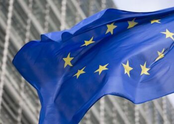 ECB Hike Rates by 50bps, EUR/USD Moves Higher