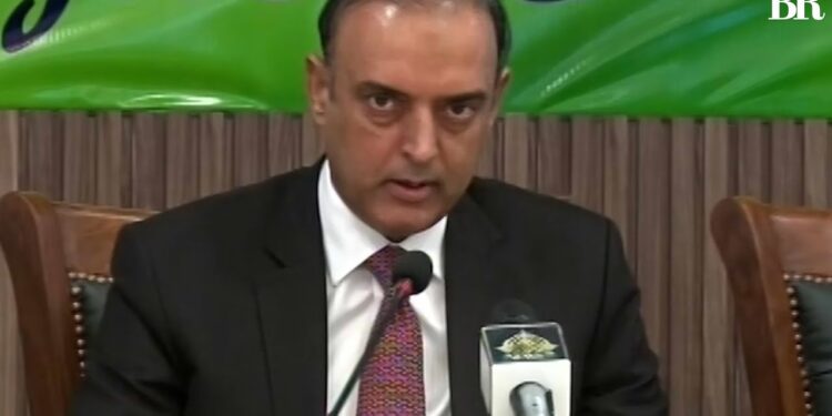 SBP governor hopeful of foreign exchange inflows in coming days – Business & Finance
