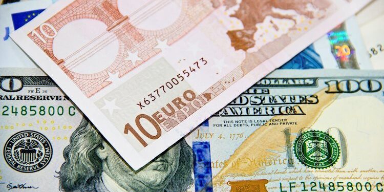 EUR/USD to abandon levels above 1.0850 for now – Commerzbank
