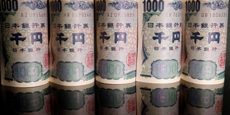 Yen climbs on news of likely next Bank of Japan governor