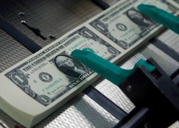 Letter: Why the dollar is the world’s reserve currency