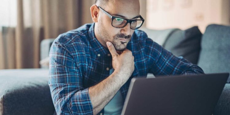 Brokers name 3 ASX shares to buy now 10 February 2022