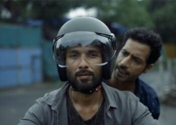 What is the difference between Shahid Kapoor’s Supernote & original currency?