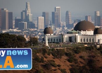 LAUSD Strike Moves into Second Day; Mayor Bass Looks to Broker Solution