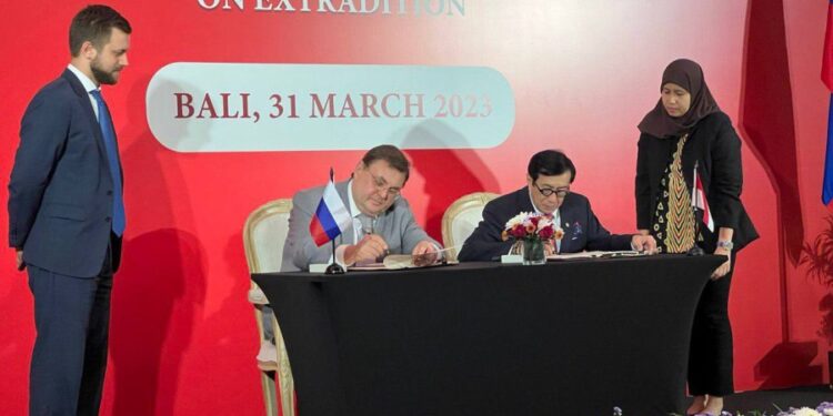 Jakarta, Moscow ink extradition treaty amid tourist shenanigans