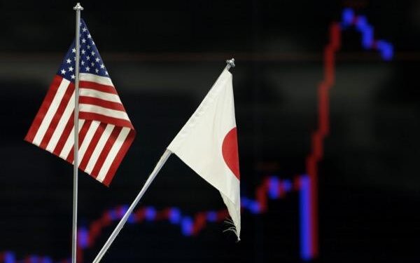 Japanese yen rise as First Republic Bank woes spook markets