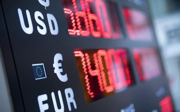 Outlook on EUR/USD, GBP/USD and AUD/NZD as risk-on sentiment comes back to the fore | Levels to Watch