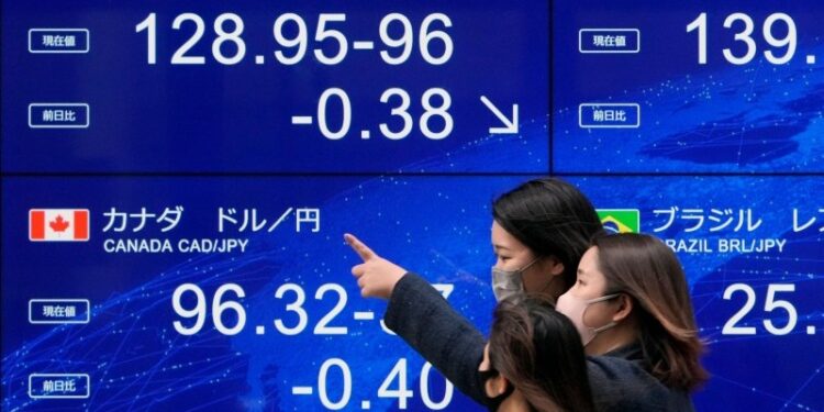 Asia not towing the FX line | article|podcast