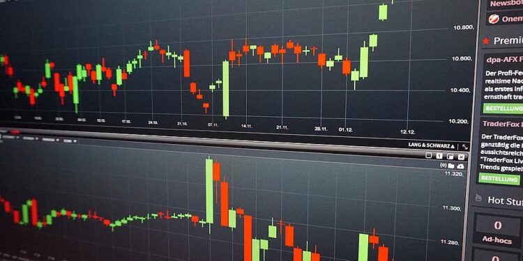 What’s the Difference Between Spread Betting and CFD Trading?