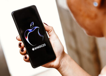 Stocks making biggest moves midday: Apple, Meta, Carnival, Nike