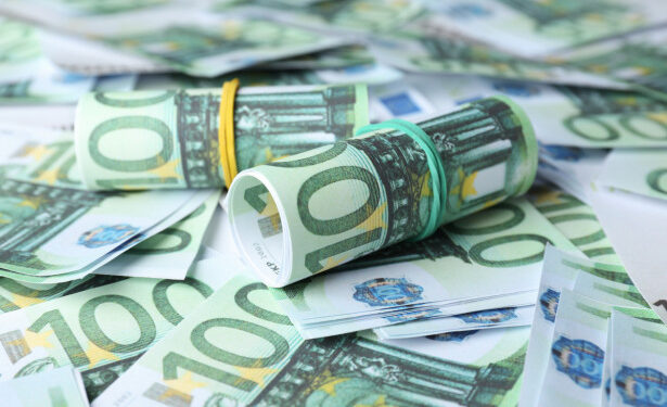 EUR/USD Forecast – Euro Consolidates on Wednesday