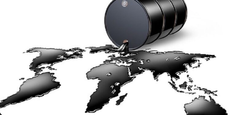 Oil Market Slides on Chinese Economic Growth Worries