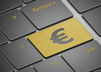 EUR/USD climbs as key US inflation gauge ticks lower