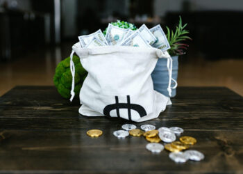 The forex market is home to many different traders and trading styles
