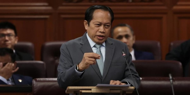 Malaysia rules out currency peg for ringgit, says deputy finance minister