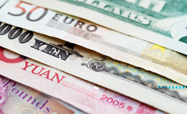 Major Currency Pairs Correcting in a Weakly Volatile Market
