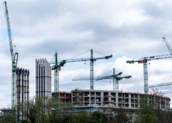 Sean Keyes on investing: We’re contracting big projects wrongly