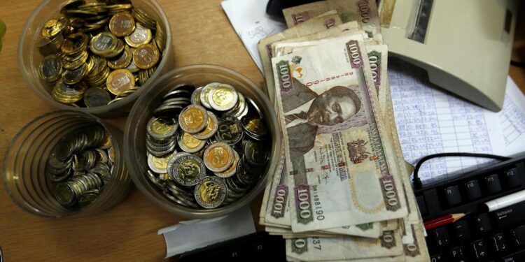 Kenyan shilling edges lower on insufficient tea, diaspora FX inflows
