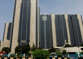 Nigeria central bank to intervene in forex market, lifts forex ban on 43 items