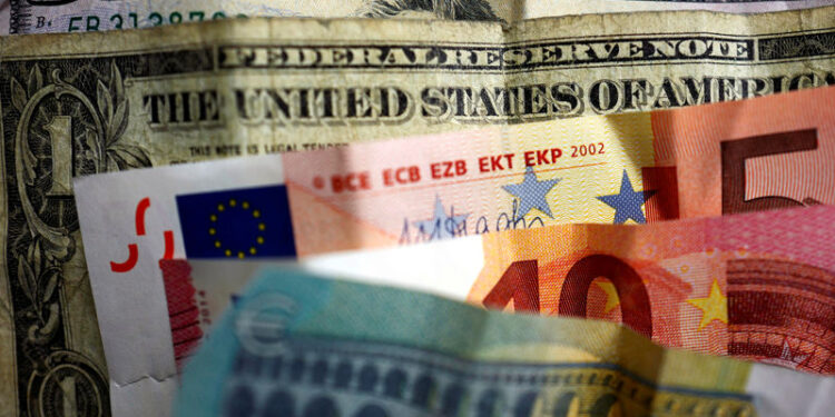 EUR/USD en hausse à la fin de la séance aux Etats-Unis Par Investing.com