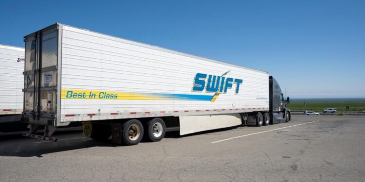 Carrier, broker failures solidifying US truckload spot pricing floor