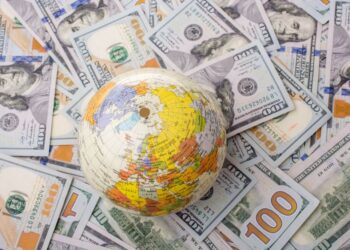 Top 15 Strongest Currencies in the World in 2023