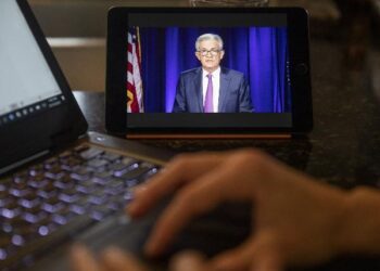 Fed-Notenbanker sieht Zinspause – Alle Augen auf Jerome Powell