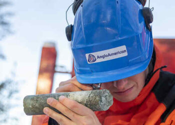 Broker tips: Anglo American, IG Design