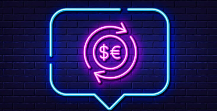EUR/USD będzie kontynuował spadek? Analiza Marka Rogalskiego
