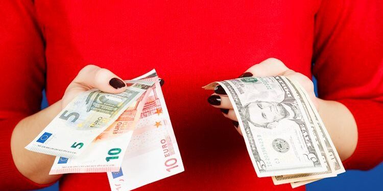 We maintain a forecast of EUR/USD 1.02 on a 3-month view – Rabobank