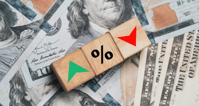 Kurs EUR/USD runął do 1,054! Dolar z opóźnieniem reaguje na odczyt CPI
