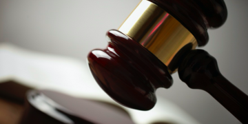 Judge lets Finra proceed with enforcement action against broker