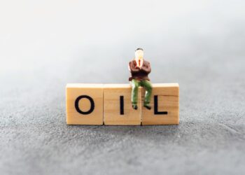 Crude Oil Forecast: Offers Value on Dips