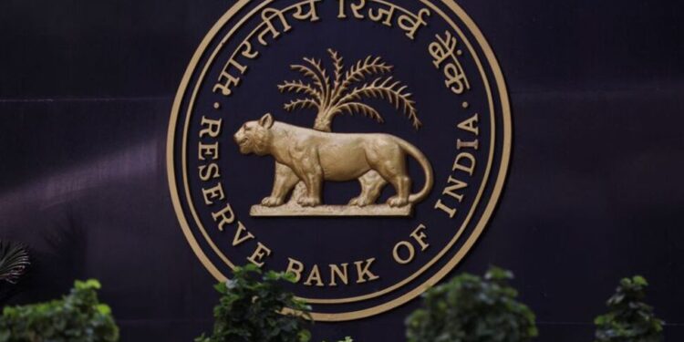 India Cenbank Sold Net $3.86 Billion in Spot Forex Market in August – Bulletin