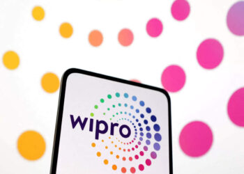 wipro q2 results: Wipro Q2 results LIVE Updates: PAT at Rs 2667 cr; co sees Q3 IT services revenue growth at -3.5% to -1.5%