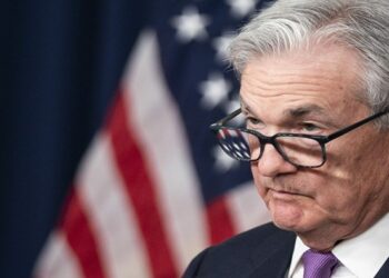 Gold Prices, Nasdaq 100 Rejected at Resistance, USD/JPY Flies Ahead of Powell