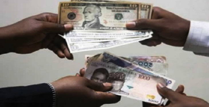 Naira trades 864/$ at official market as dollar supply rises
