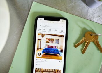 Airbnb (ABNB) Adds Currency Conversion Fee Amid International Push