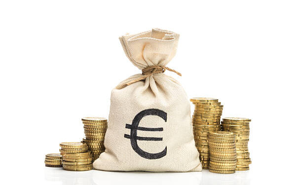 EUR/USD At Risk of Fresh Lows Below 1.0800