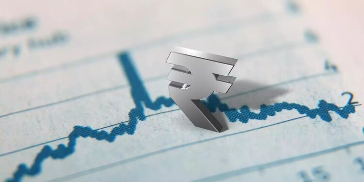 Rupee turns flat against US dollar in early trade