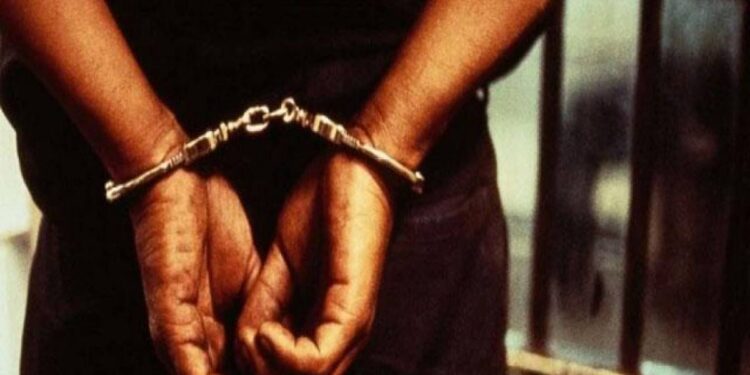 FIA arrests accused involved in illegal currency exchange