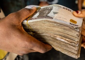 Nigerian Currency Slides 5% After Central Bank Injects More Than $80 Million Into Forex Market – Africa Bitcoin News – Bitcoin.com News